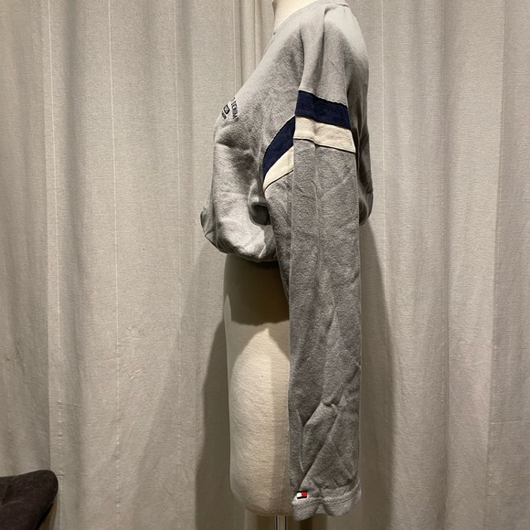 Tommy Hilfiger cinched elastic sweater - Picture 3 of 5